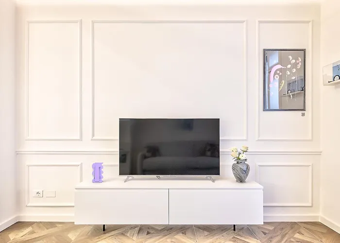Modern Art In Διαμέρισμα *