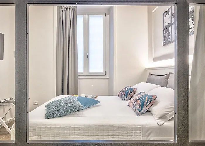 Modern Art In * Floransa